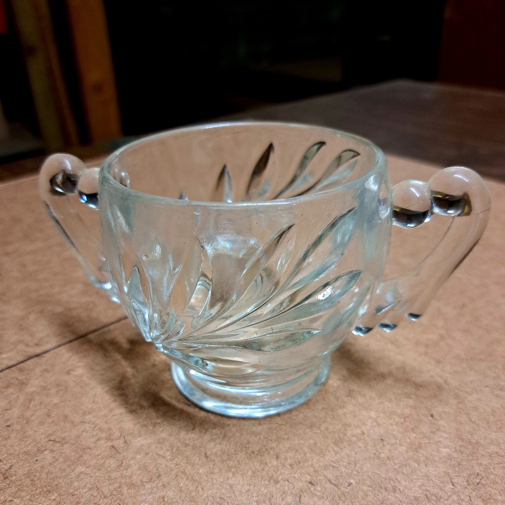 Indiana Glass Clear Decorative Bowl